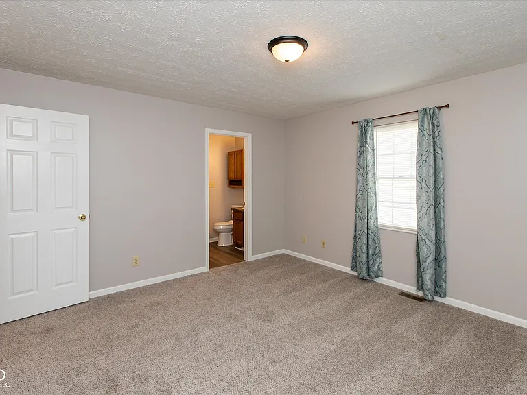 2099 Galaxy Dr — Photo 15