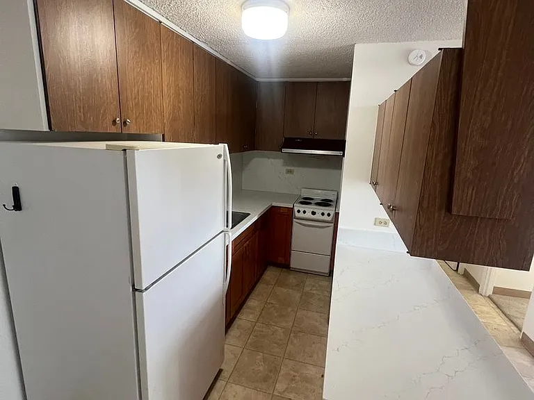 2651 Kuilei St #B64 — Photo 2