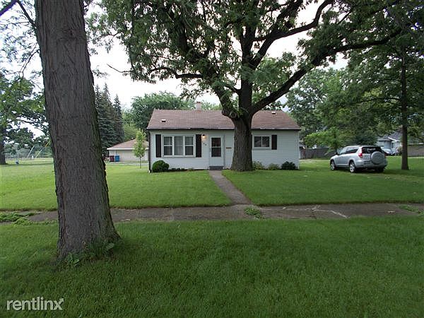 105 w 25th ST Chicagi Heights 001