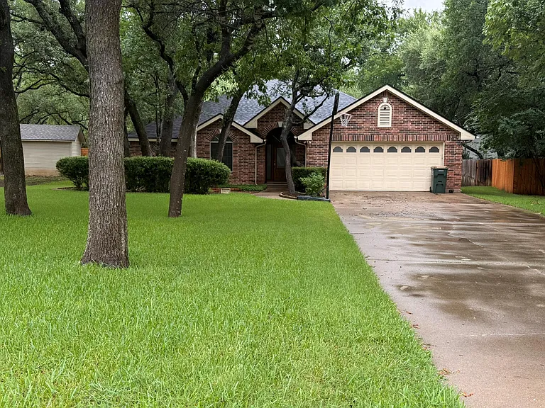 103 Windmill Cv — Photo 1