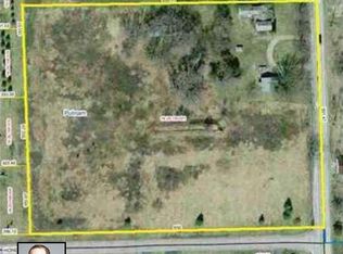 Dexter St, Pinckney, MI 48169
