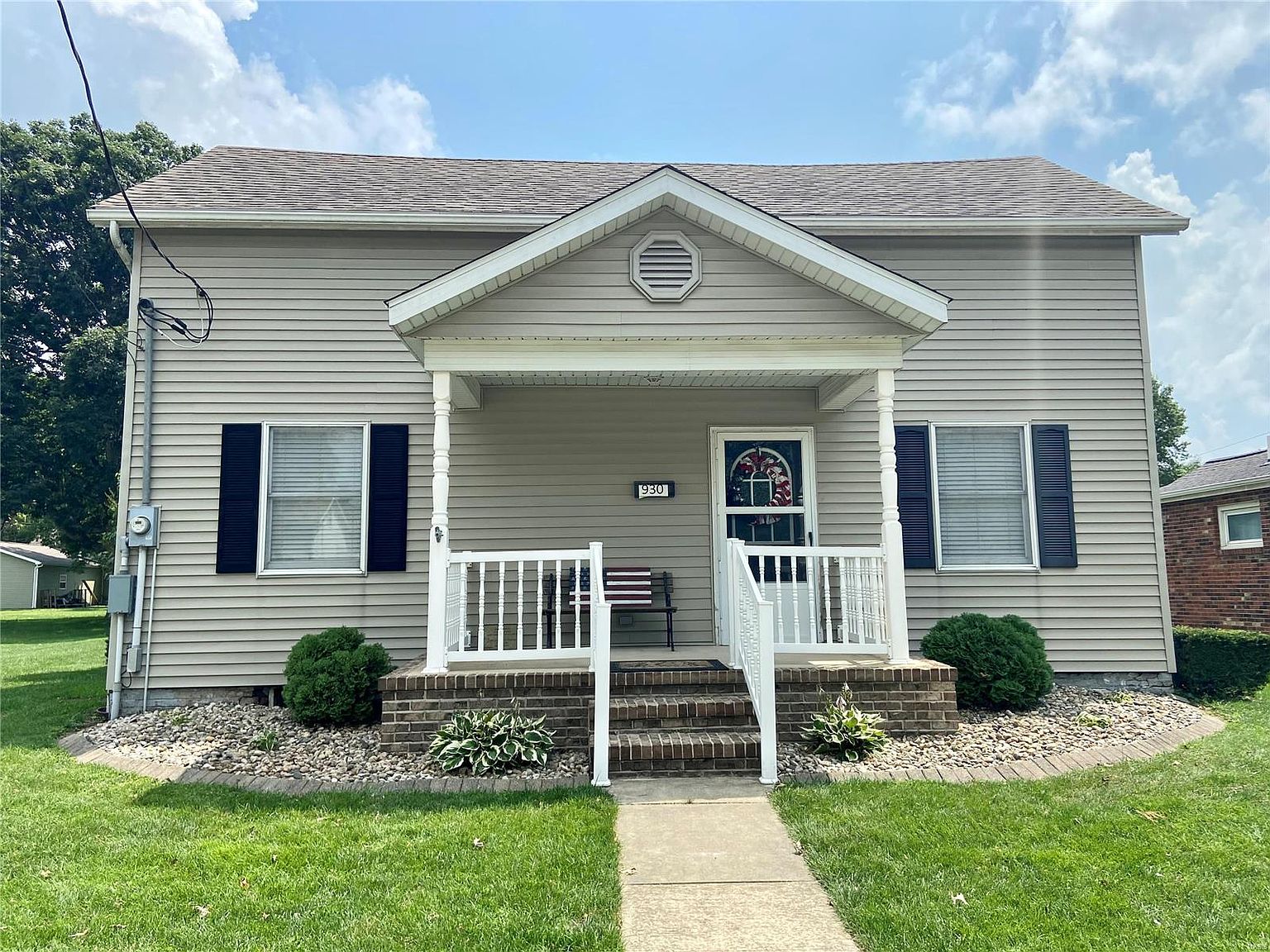 930 N 4th St, Breese, IL 62230 Zillow