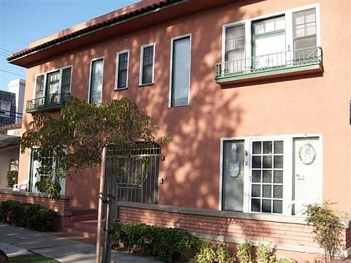 1st image of 33 Orange Ave APT 1