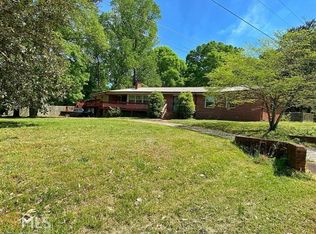 201 Lakeshore Dr, Stockbridge, GA 30281