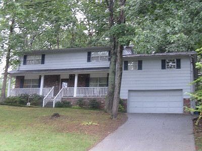 1st image of 1812 Roy Dr