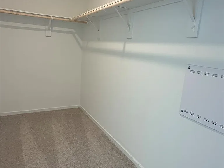 331 Parkin Ct — Photo 12