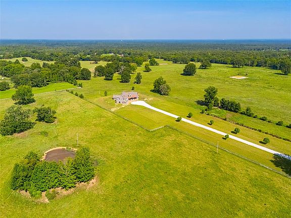 3rd image of 279 Boulder Valley Rd