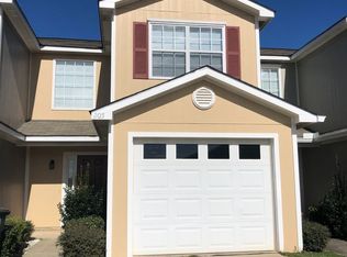 205 Winthrope Ln, Enterprise, AL 36330