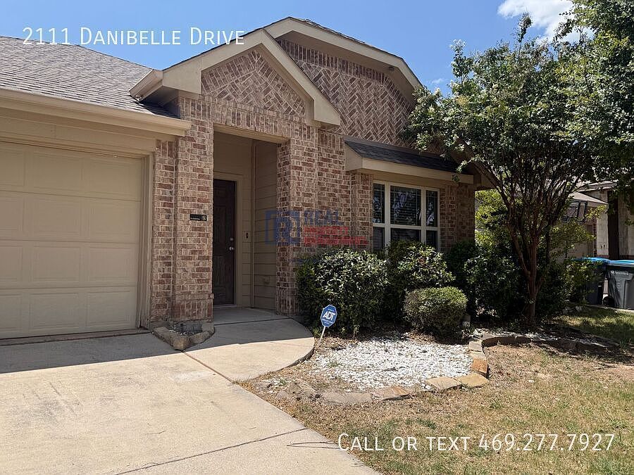 1st image of 2111 Danibelle Dr