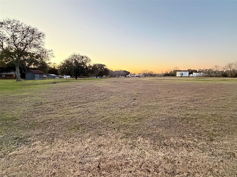 2nd image of 0 S 1st St