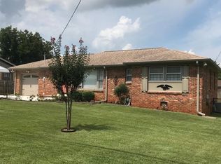 4502 Limon St NW, Huntsville, AL 35810