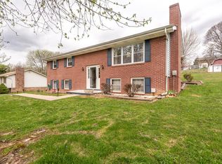 219 Milburn Dr, Bristol, VA 24201