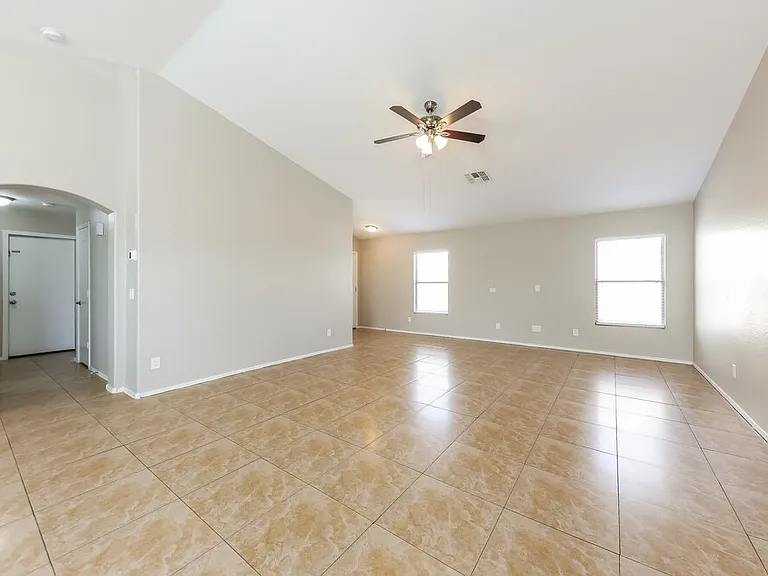 12530 W Willow Ave — Photo 5