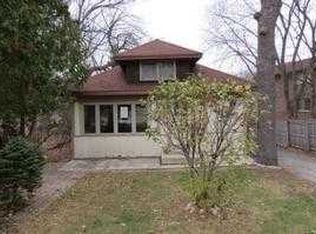 450 Crescent Blvd, Lombard, IL