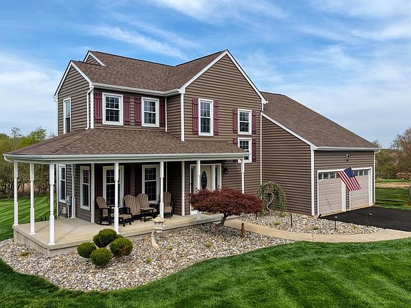 5th image of 266 Manchester Ct