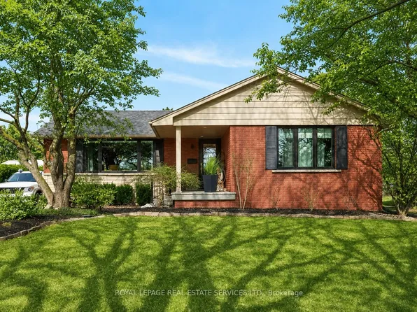 589 Arlington Blvd, Burlington, ON L7N 2S5