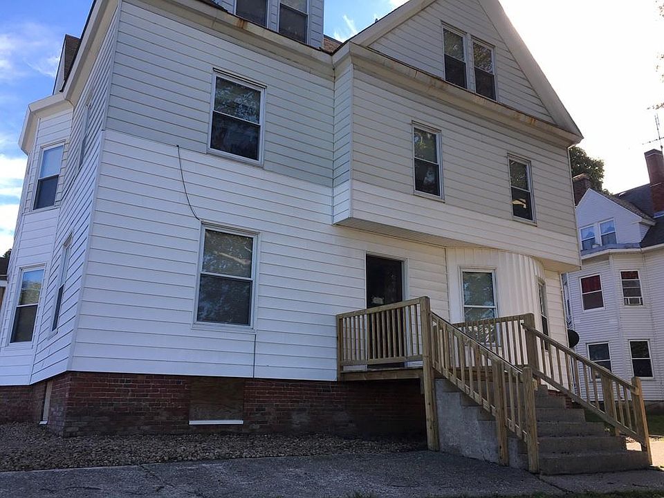 2nd image of 179 Lincoln St