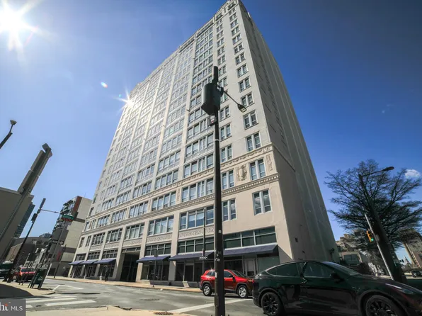 1100 Vine St APT 403, Philadelphia, PA 19107