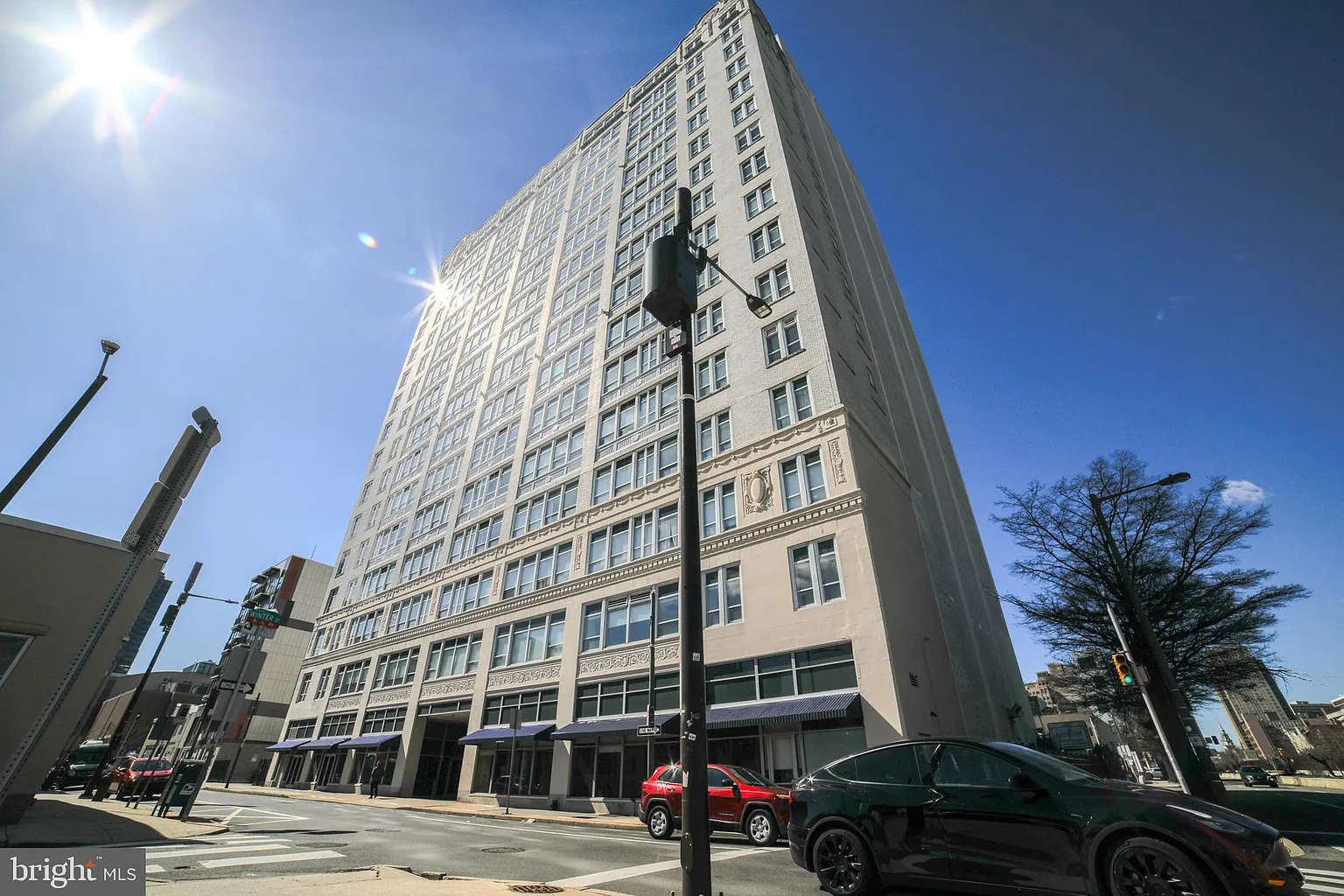 1100 Vine St APT 403 photo 1