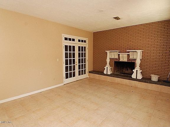 2nd image of 7045 Hyde Grove Ave