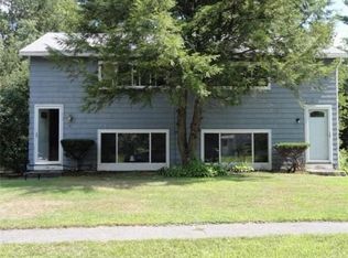 16 Radcliffe Rd, Billerica, MA 01821