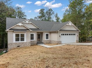 185 Southern Creek Cir, Bloomington Springs, TN 38545