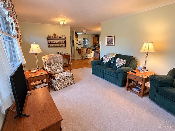 2nd image of 3465 Verbena Dr