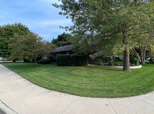 1101 Tilton Park Dr, Rochelle, IL 61068