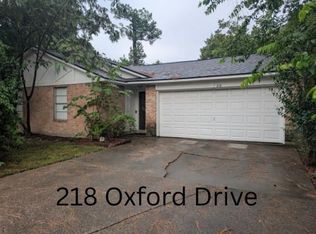 218 Oxford Dr, Conroe, TX 77303