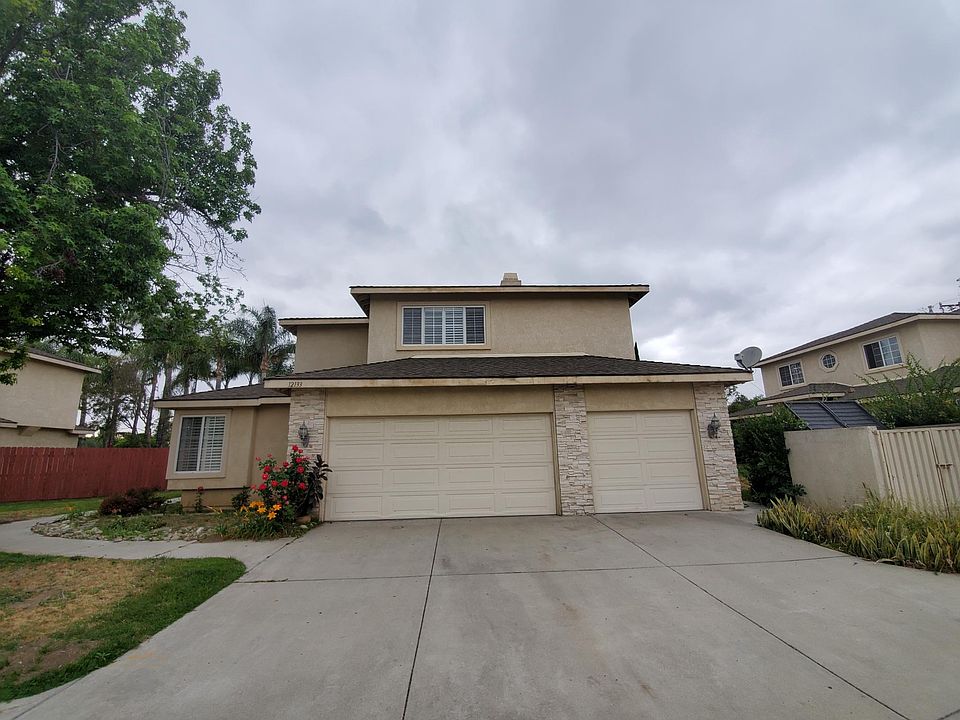 2 Story 3 car garage in a gated community.