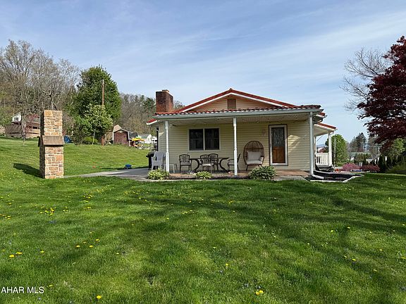 4th image of 133 Valley View Rd