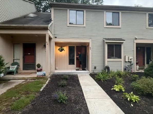 93 Dorset Dr, Marlton, NJ 08053