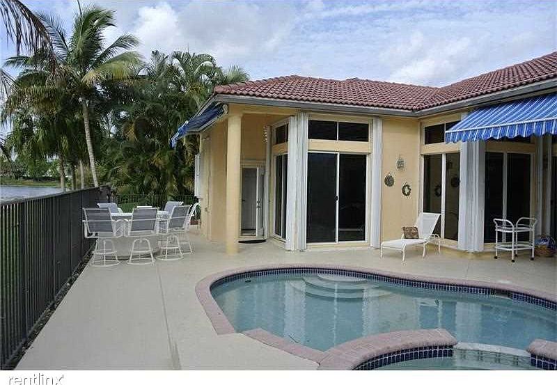 1st image of 2566 Jardin Way