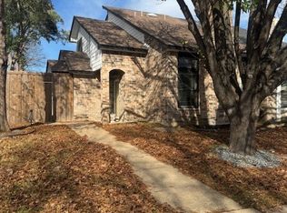 815 Binbrook Dr, Mesquite, TX