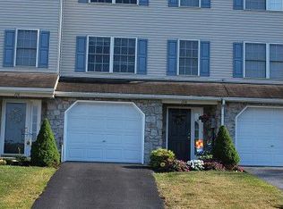 114 Acorn Ln, Mountville, PA 17554