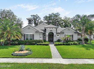 38 New Leatherwood Dr, Palm Coast, FL 32137