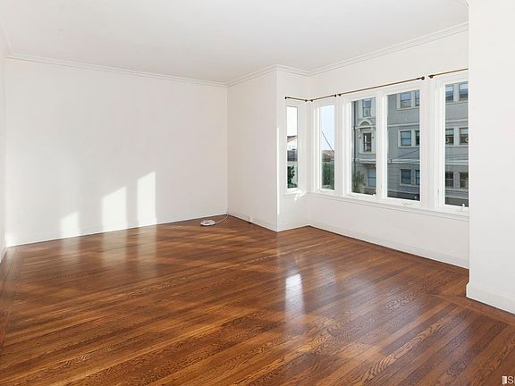 3rd image of 3086 Jackson St
