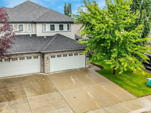 2057 69a St SW, Edmonton, AB T6X 0S5