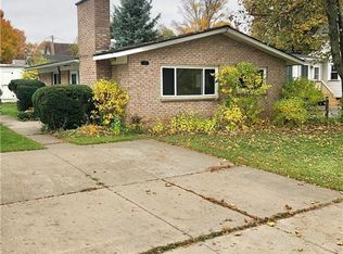 5 Cottage St, Spencerport, NY 14559