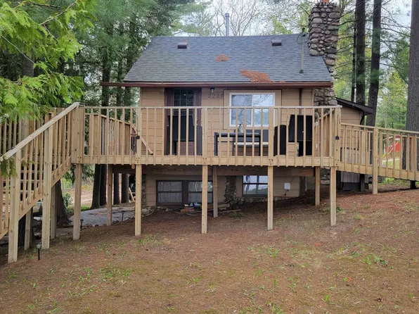 2229 E Townline Lake Rd, Harrison, MI 48625