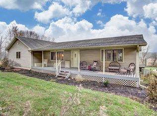 6616 Ginger Hill Rd, Utica, OH 43080