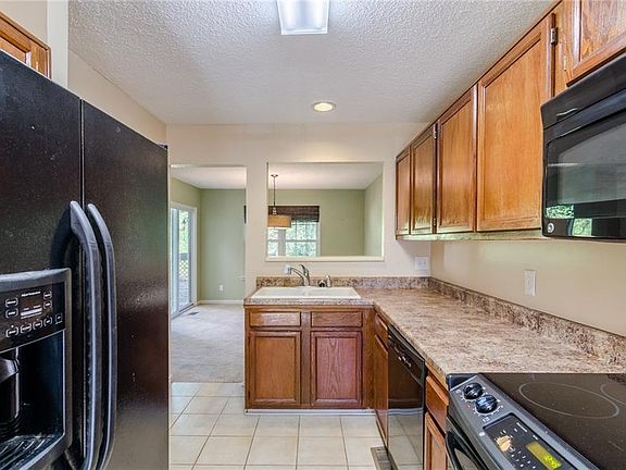 2nd image of 4262 Cabretta Dr SE