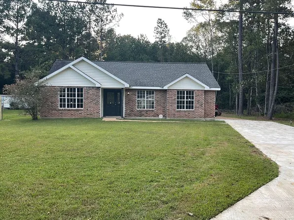 111 Woodworth Ave, Woodworth, LA 71485