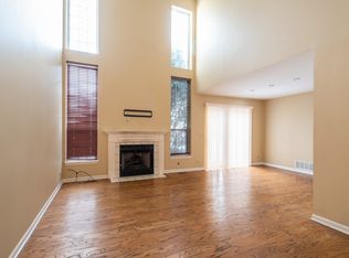 115 E Hemstead St, Lake Bluff, IL 60044