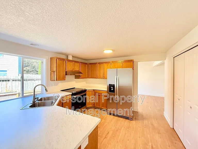 16900 NE 22nd St — Photo 18