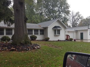206 Leander Dr, Toledo, OH 43615