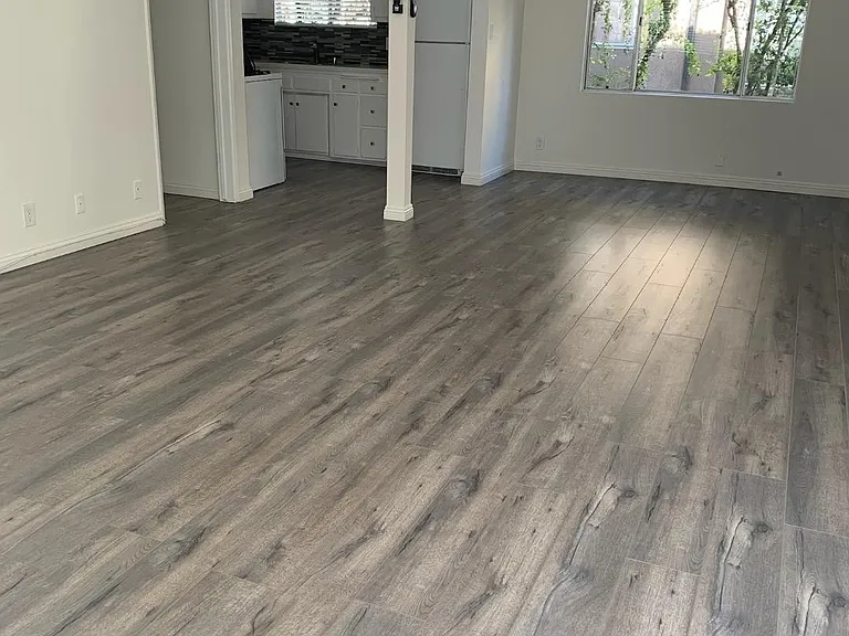 15028 Dickens St #2 — Photo 2