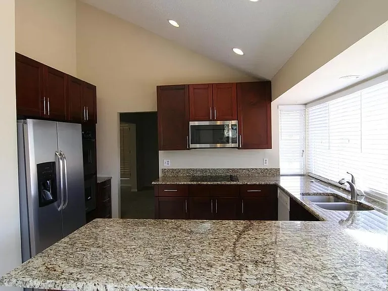 6236 S Macon Way — Photo 8