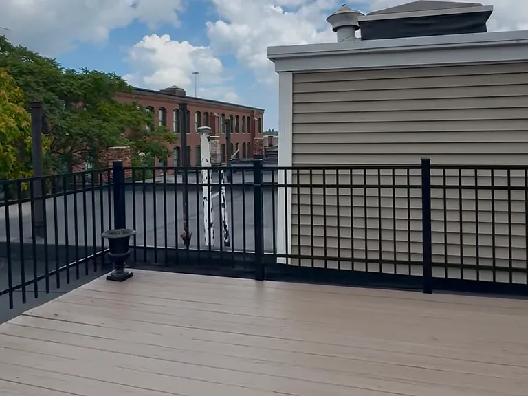 118 Union Park St #4 — Photo 9