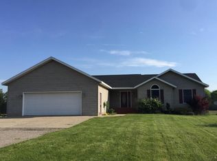 1616 S Slocum Rd, Ravenna, MI 49451